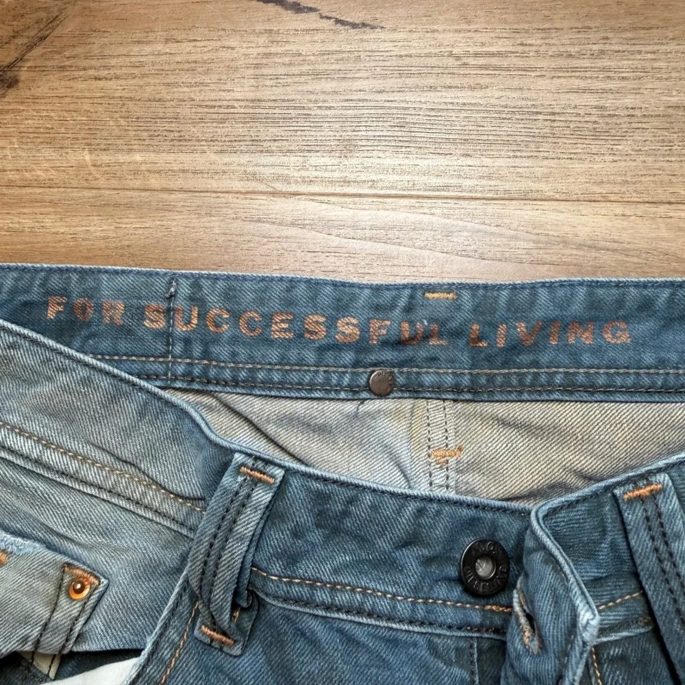 Diesel Larkee-T Jeans Mens 33x32 Blue Tapered Leg Distressed Made in Italy 0068Z